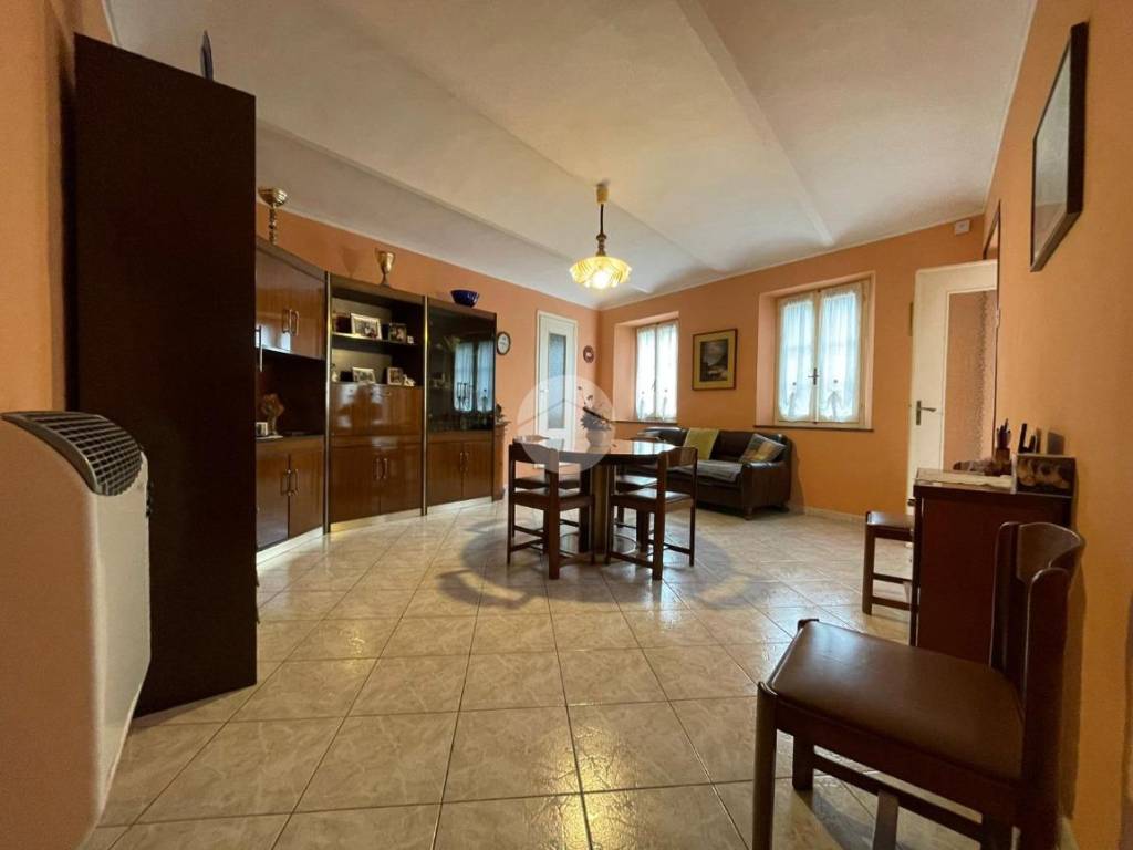 Casa indipendente a Isola d'asti in Via Vallone, 1 - Foto 4