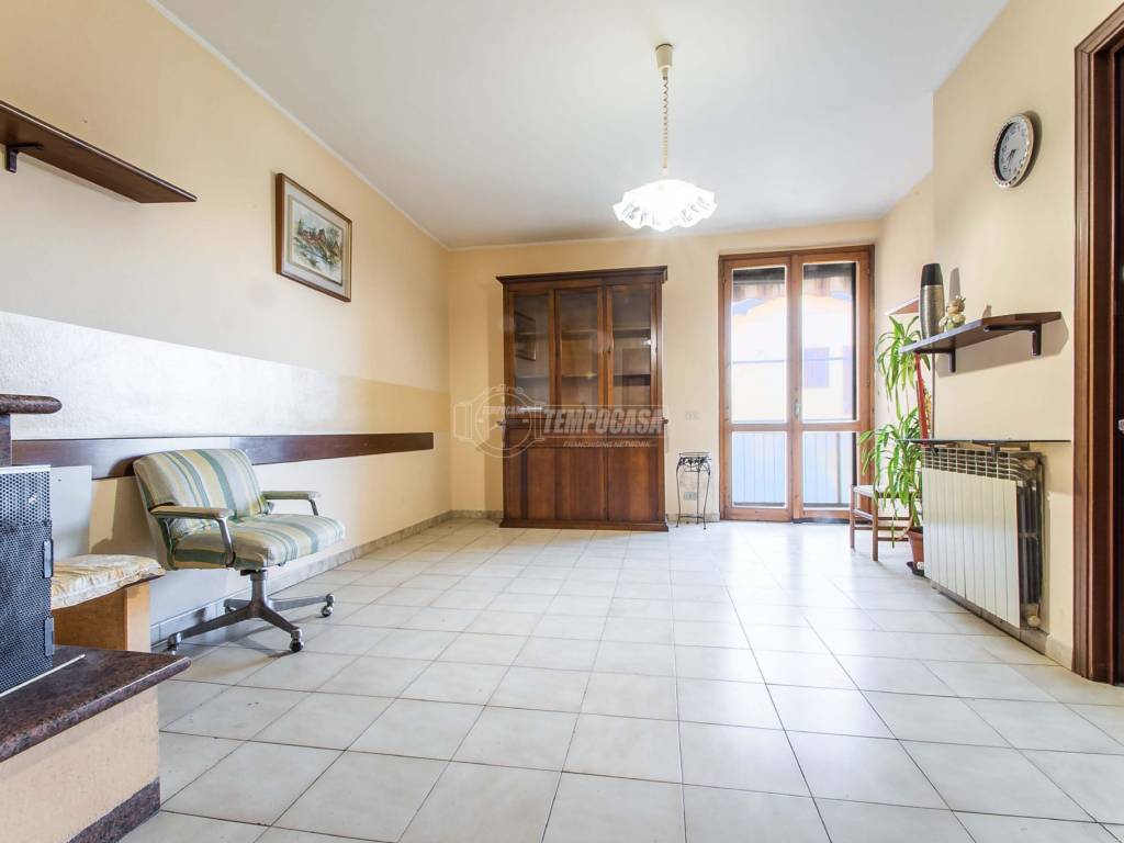 Appartamento a Locate varesino in Via Madonnetta - Foto 1