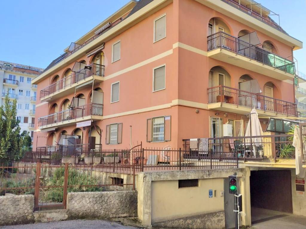 Appartamento a Andora in Via Guglielmo Marconi, 7 - Foto 2