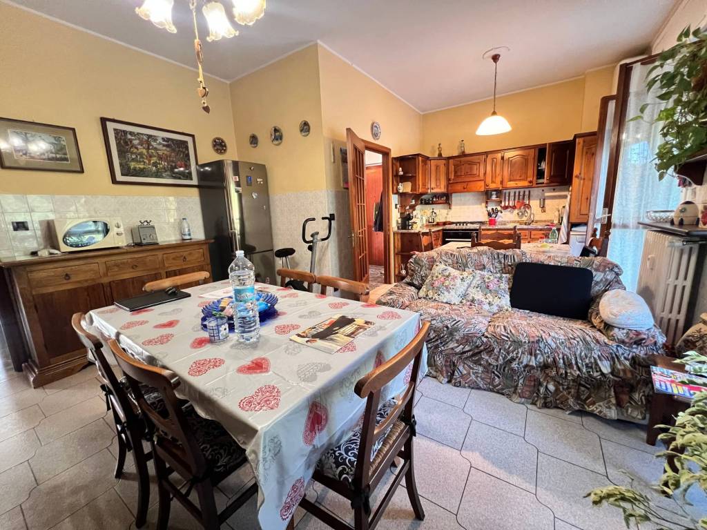 Appartamento a Incisa scapaccino in Via Ingegner Albenga, 22 - Foto 4