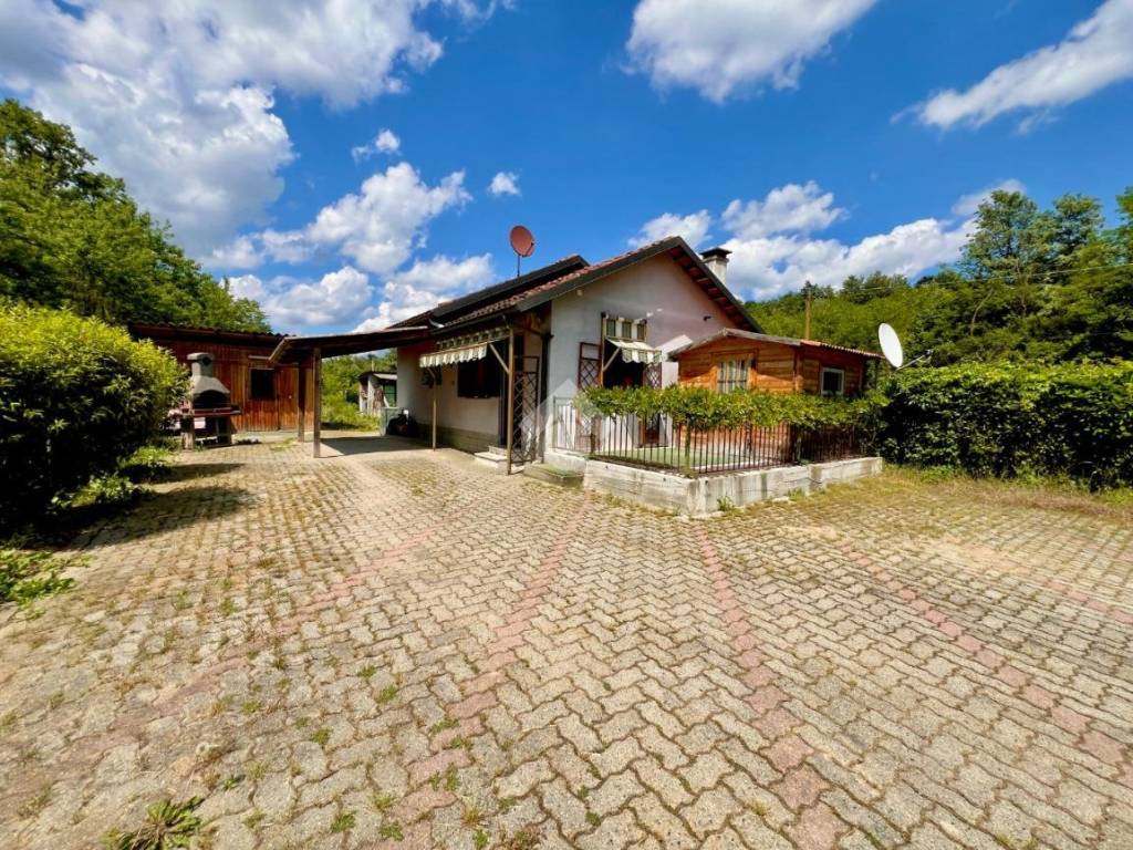 Casa indipendente a Capriglio in Via bacolla - Foto 2