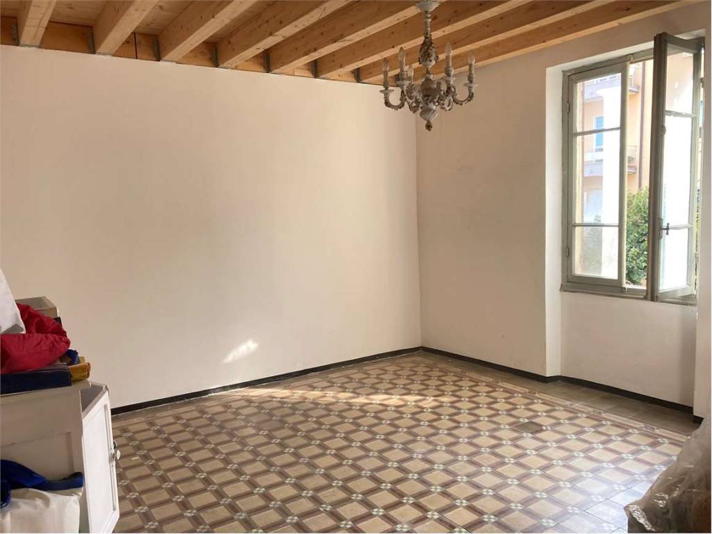 Appartamento a Albenga in Viale Pontelungo - Foto 3