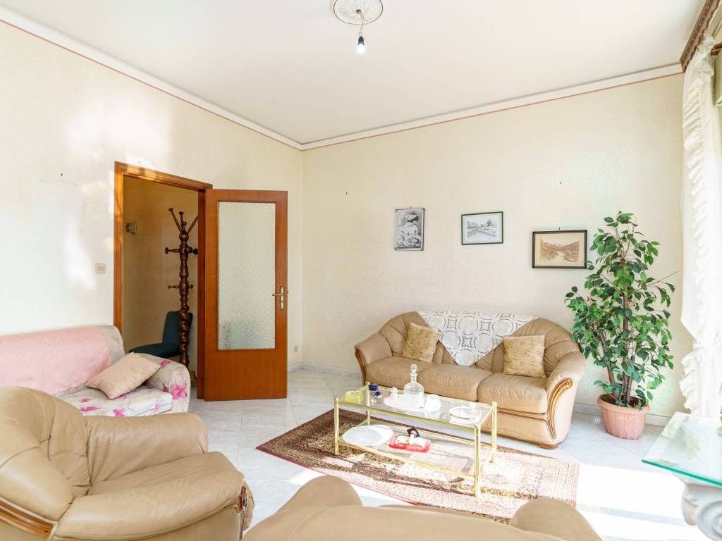 Appartamento a Lentini in Viale Riccardo da Lentini, 39bis, 96016 Lentini SR, Italia - Foto 3