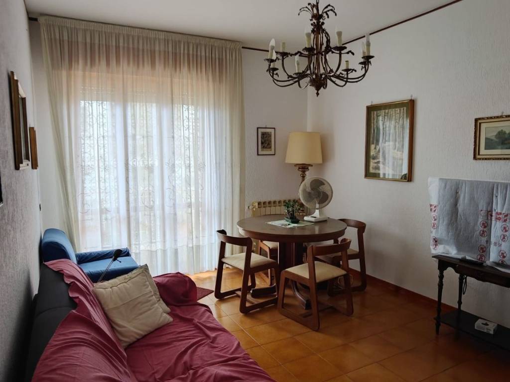 Appartamento a Formia in Via Franco Angiolini - Foto 3