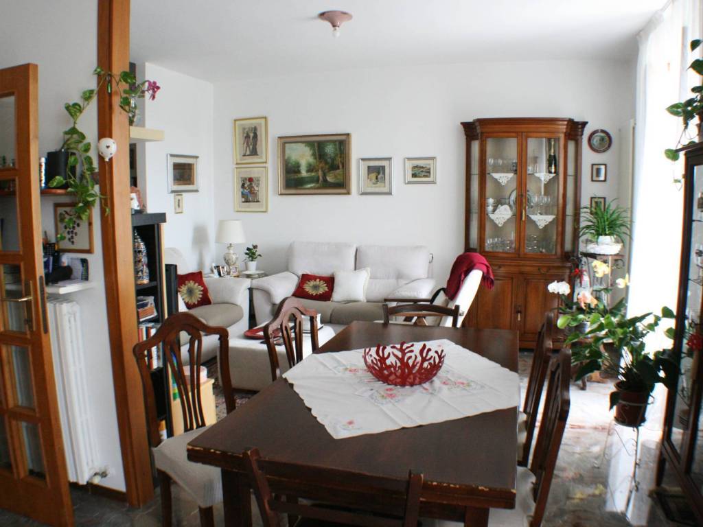 Casa indipendente a Campofilone in Via Aristide Bernardini - Foto 2