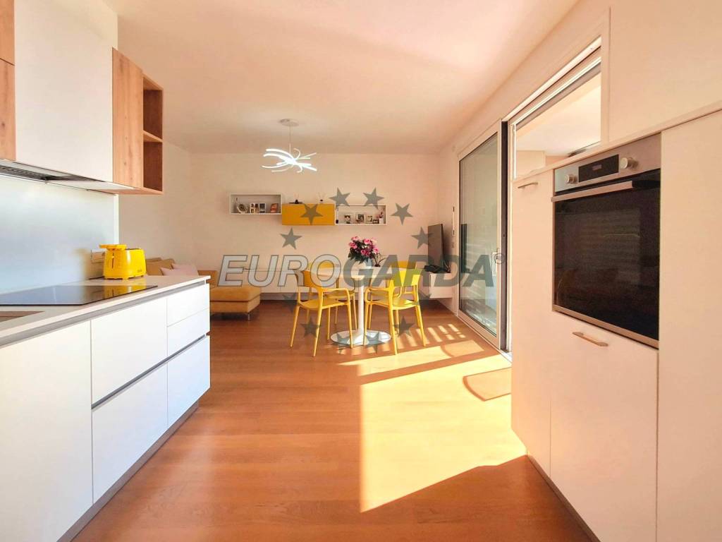 Appartamento a Bardolino in Via Europa Unita - Foto 3