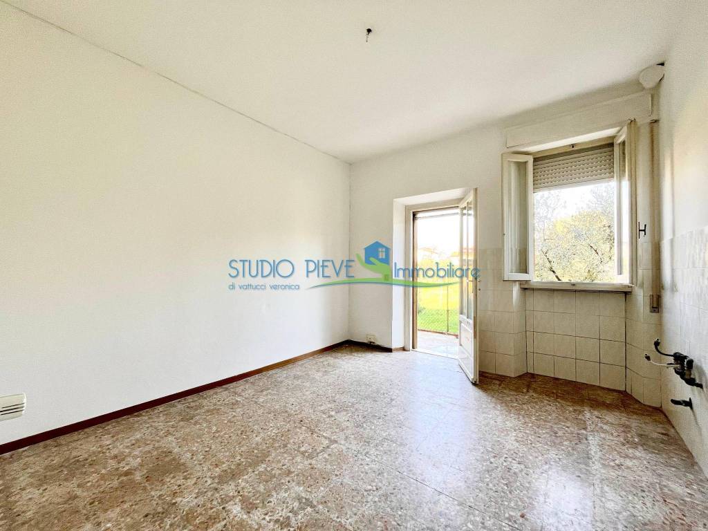 Appartamento a Monsummano terme in Via Karl Marx - Foto 2