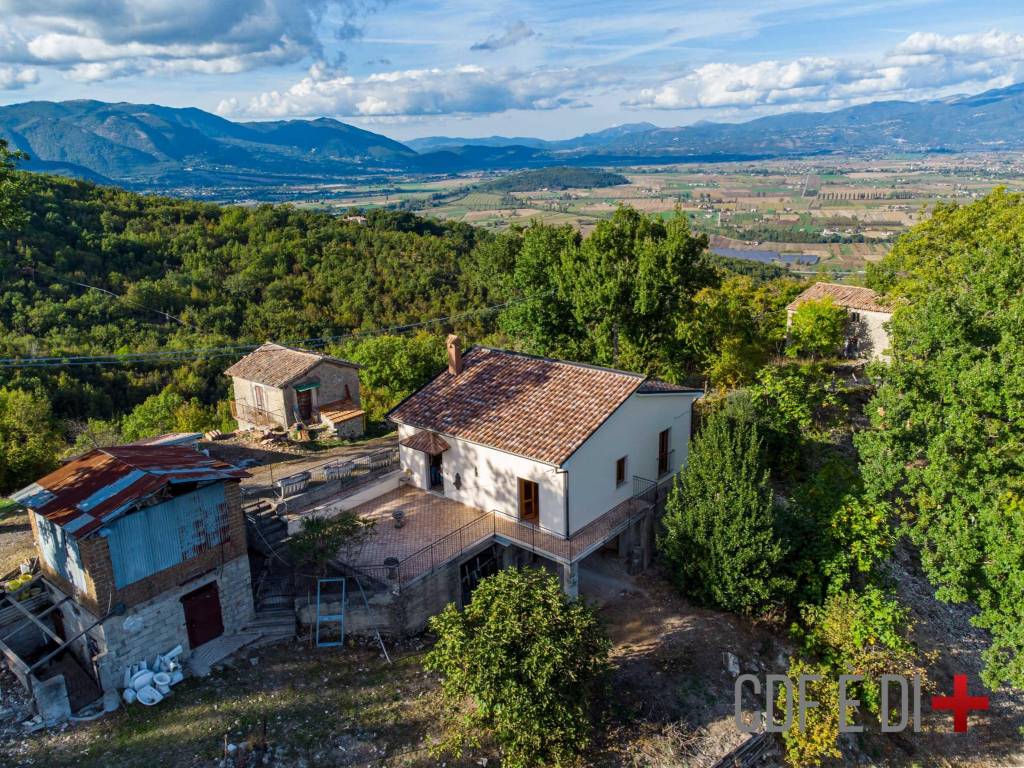 Villa a Rieti in Via Colle Santo Stefano - Foto 4