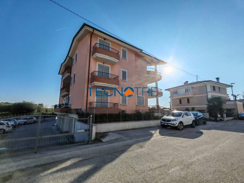 Attico / mansarda a Martinsicuro in Via Po - Foto 2