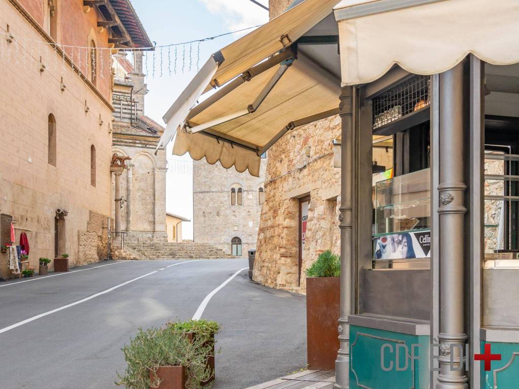 Immobile a Massa marittima in Piazza Giuseppe Garibaldi - Foto 2