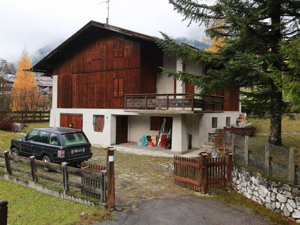 Villa a San vito di cadore in Via E. del Favero, 43 - Foto 3