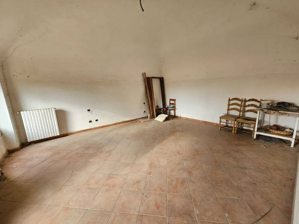 Palazzo / stabile a Alessandria - Foto 2