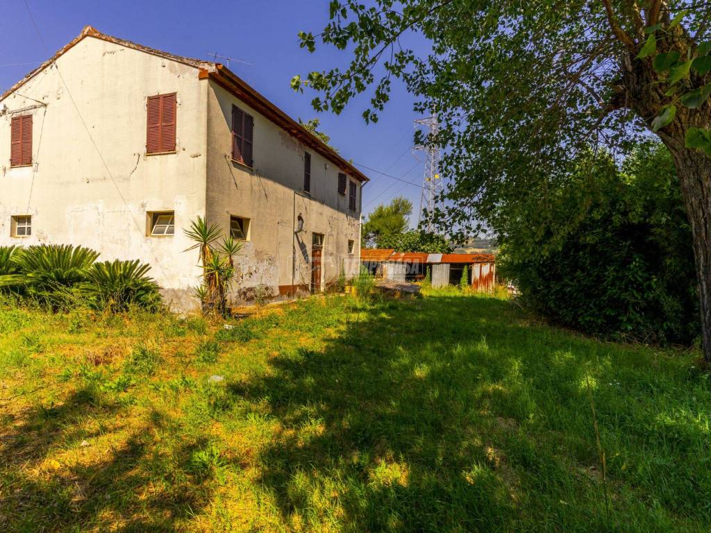 Casa indipendente a Civitanova marche in Contrada Asola - Foto 3