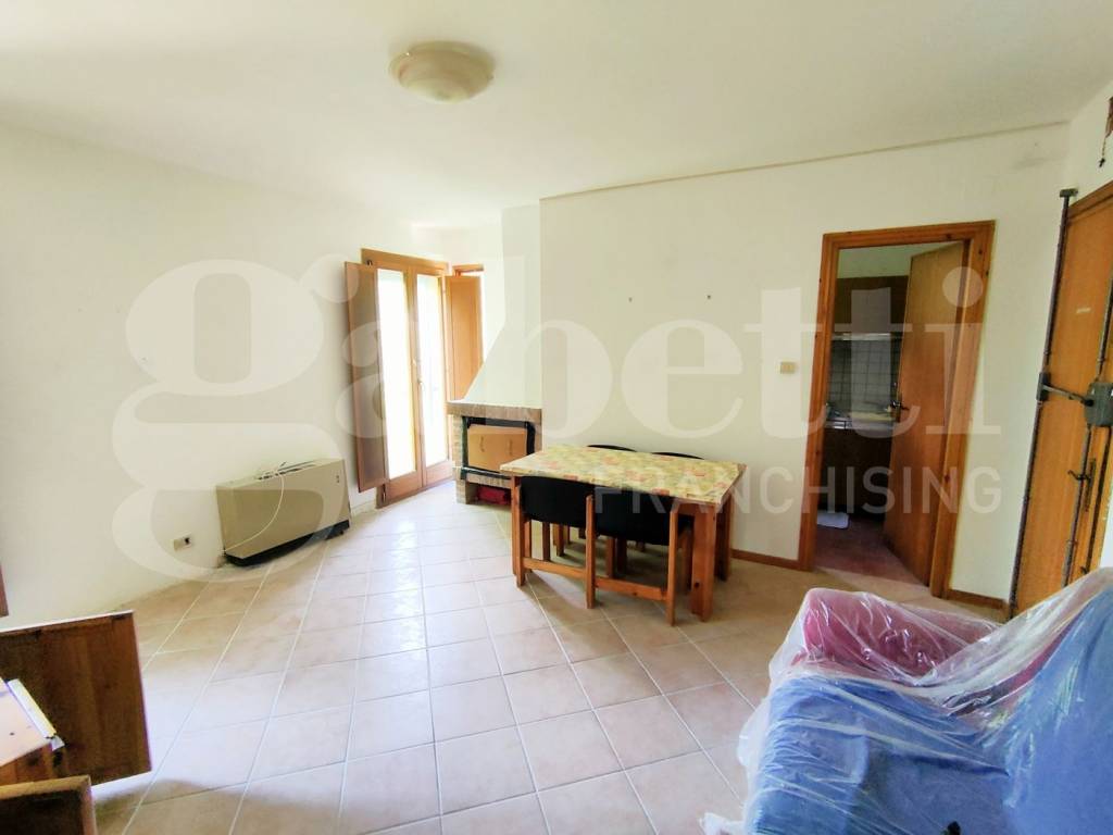 Appartamento a Rocca di cambio in Località cerri, snc - Foto 2