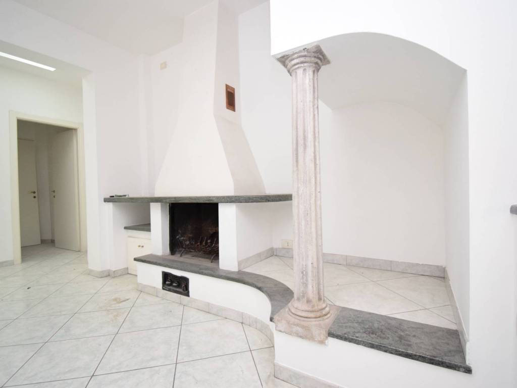 Casa indipendente a Salsomaggiore terme in Viale Giacomo Matteotti, 60 - Foto 2