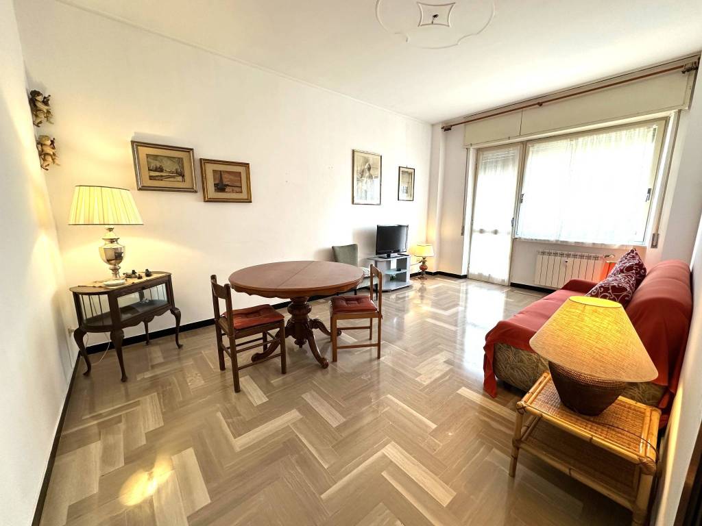 Appartamento a Albenga in Via Venezia - Foto 3