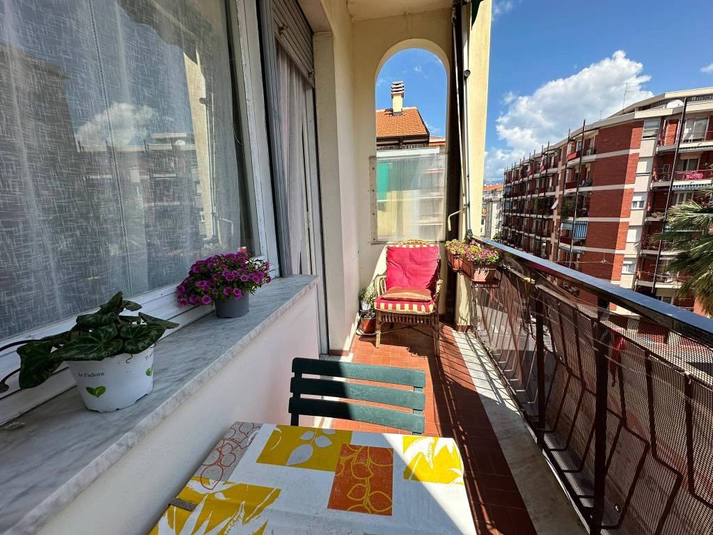Appartamento a Albenga in Via Venezia - Foto 5