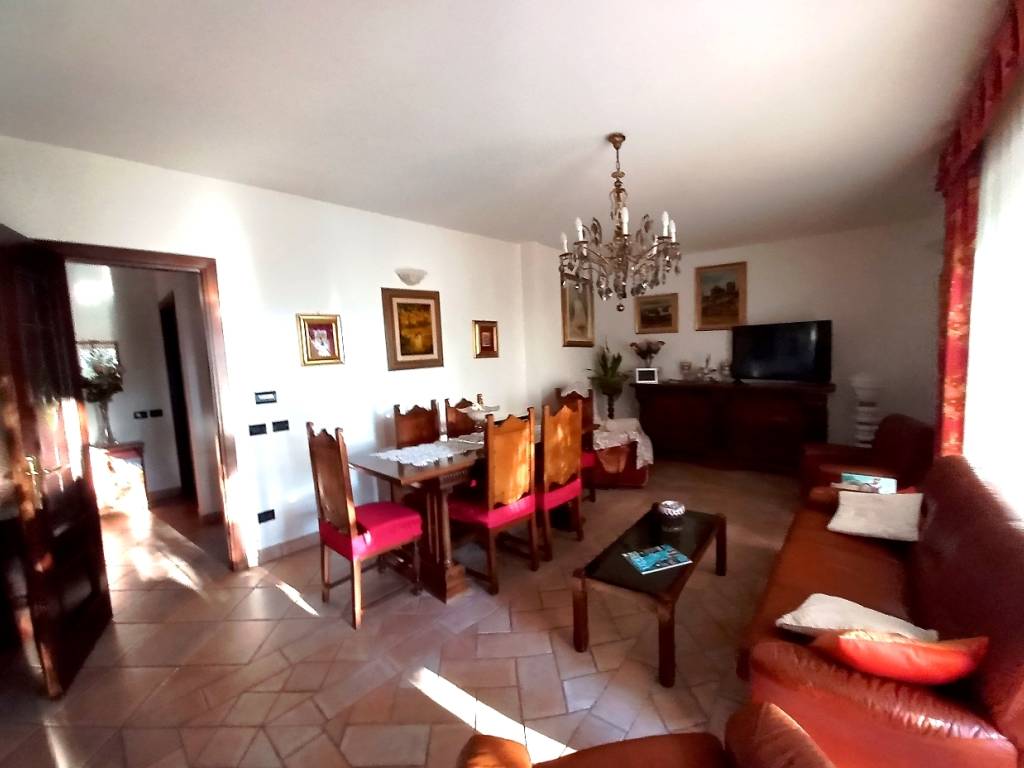 Casa indipendente a Nocera umbra in Località Costa - Foto 4