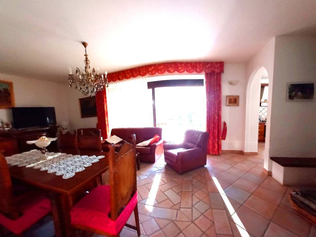 Casa indipendente a Nocera umbra in Località Costa - Foto 5