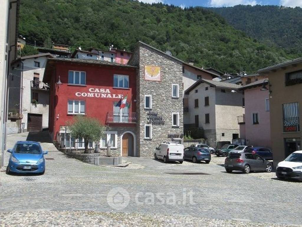 Villa a Buglio in monte in Via Giuseppe Mazzini, 3 - Foto 3