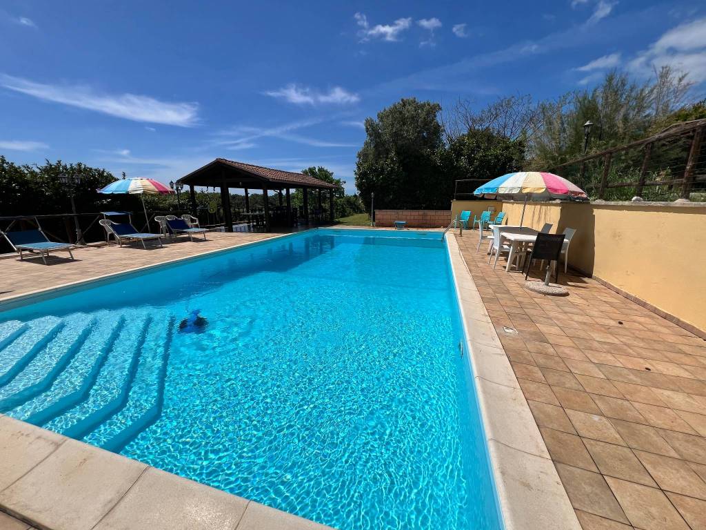 Villa a Aprilia in Riserva Nuova - Foto 2