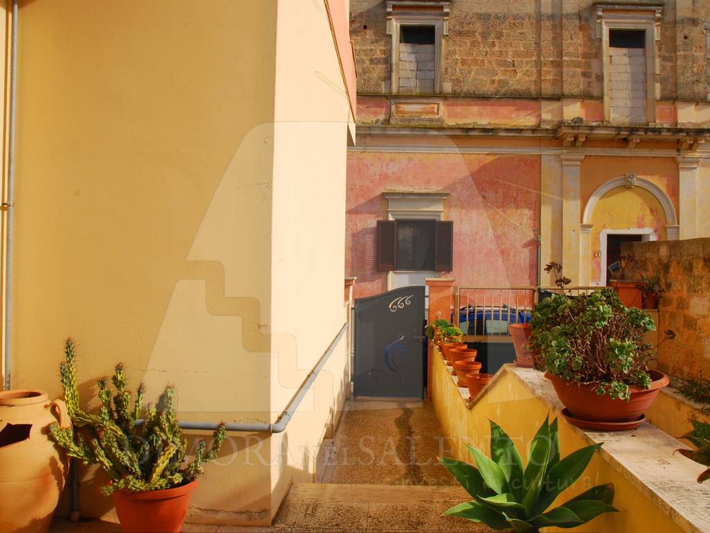 Casa indipendente a Presicce-acquarica in Via Sigliuzzo, 16 - Foto 2