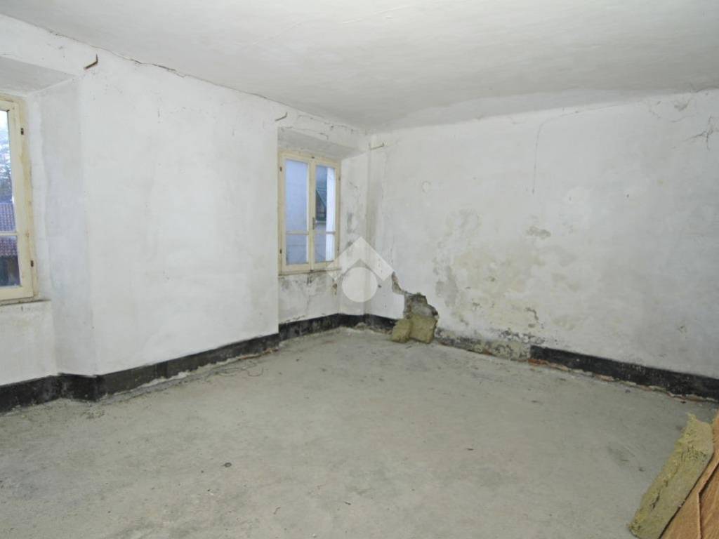 Appartamento a Gavi in Via Giuseppe Mazzini, 6 - Foto 5