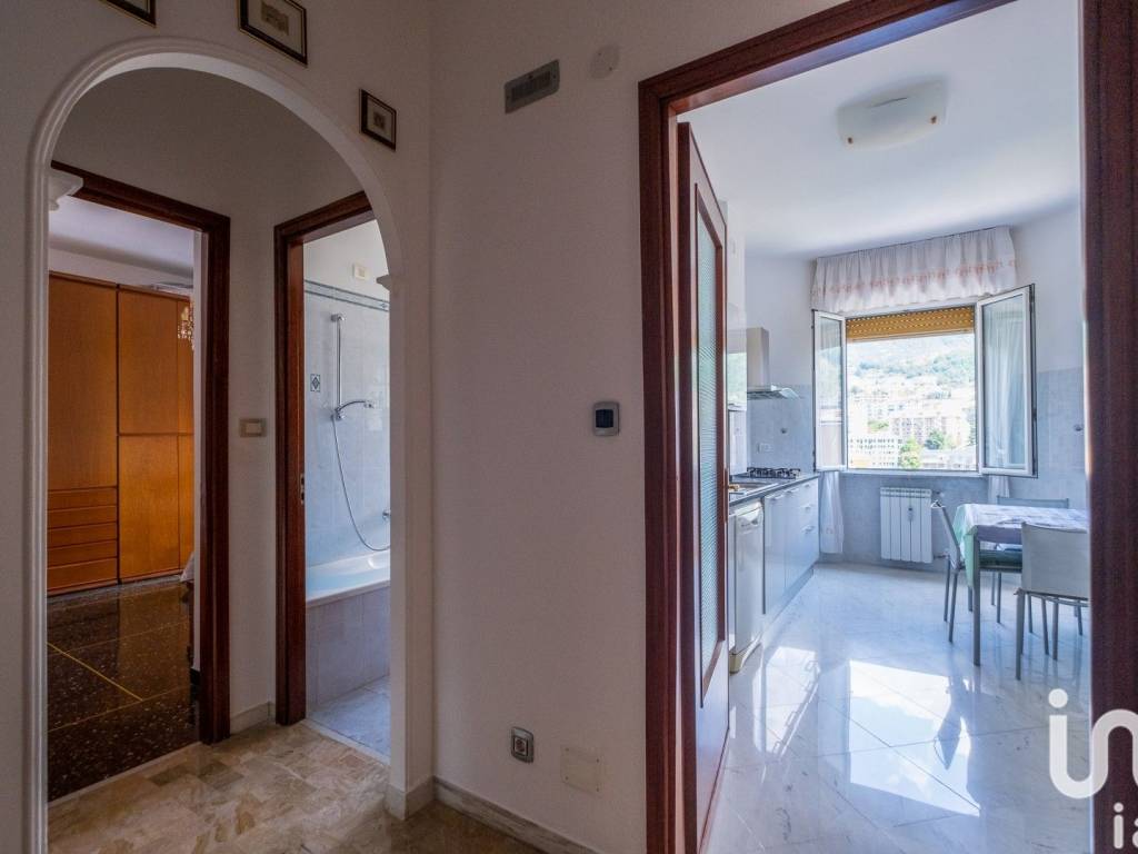 Appartamento a Genova in Via Elia Bernardini - Foto 4