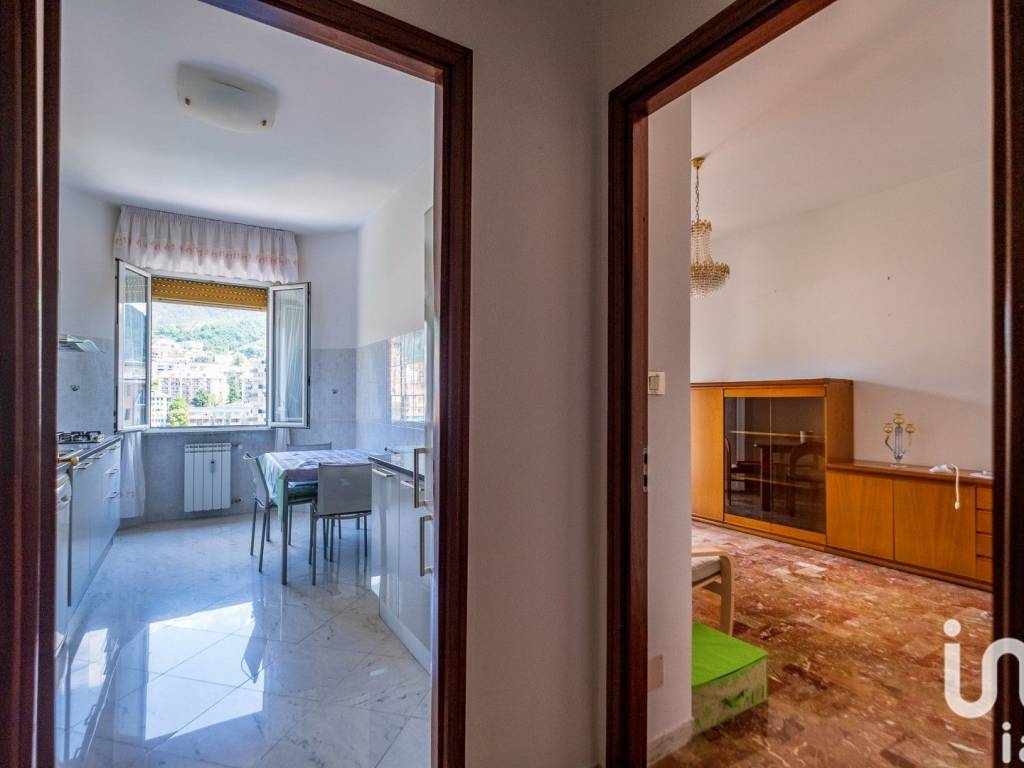 Appartamento a Genova in Via Elia Bernardini - Foto 5