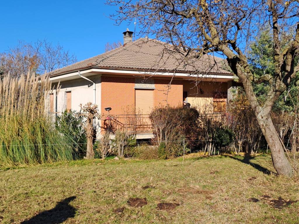 Villa a Bagnolo piemonte - Foto 2
