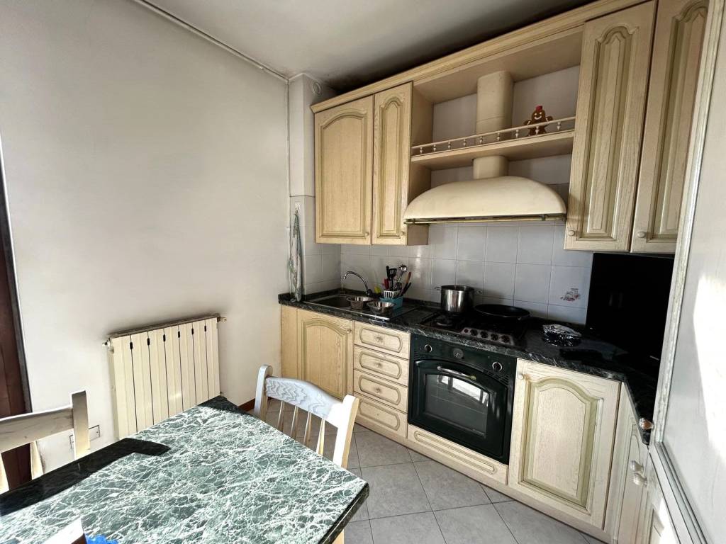 Appartamento a Sant'angelo lodigiano in Via Monte Grappa, 15 - Foto 5