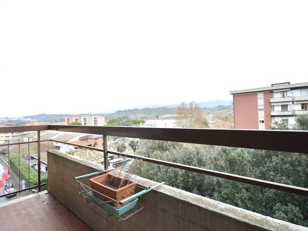 Appartamento a Montevarchi in Viale Giacomo Matteotti - Foto 3