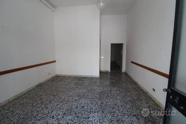 Appartamento a Grottaglie in Via Abruzzi, 74023 Grottaglie TA, Italia - Foto 2