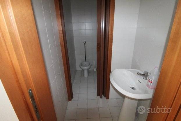 Appartamento a Grottaglie in Via Abruzzi, 74023 Grottaglie TA, Italia - Foto 4
