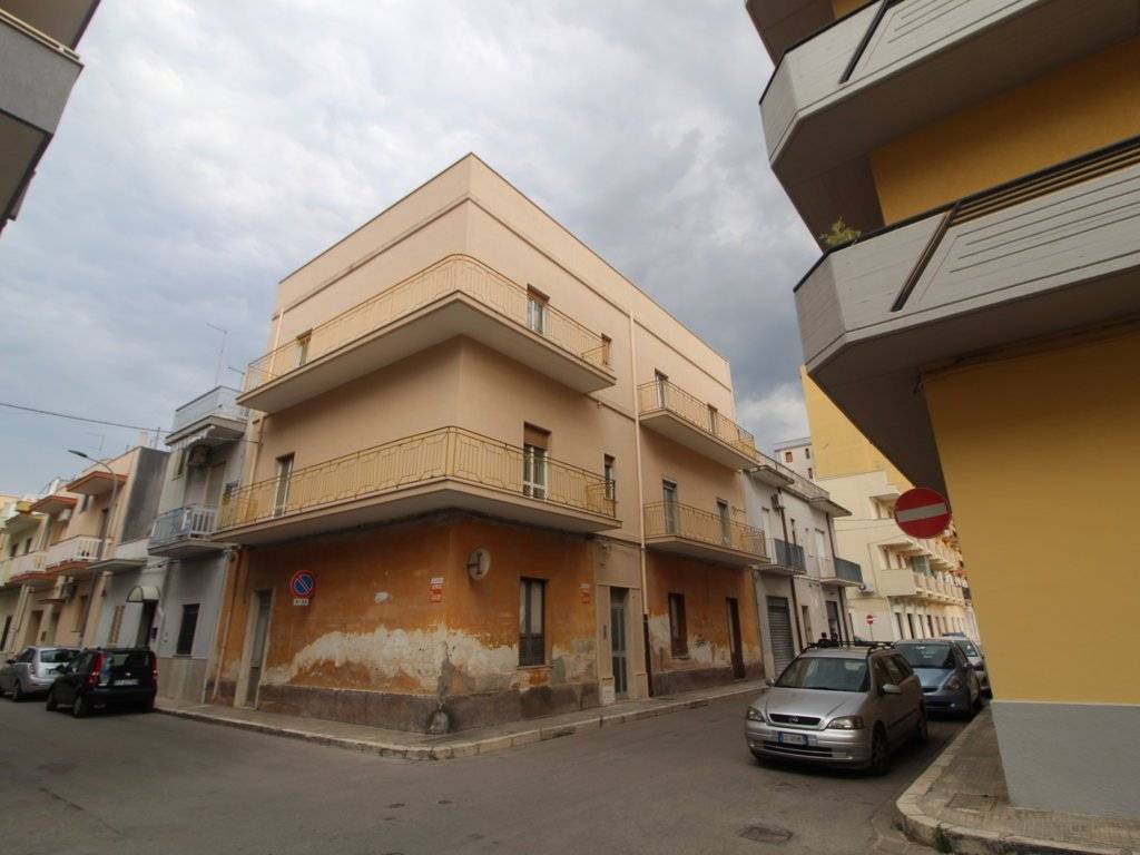 Appartamento a Grottaglie in Via Pacinotti n63 - Foto 4