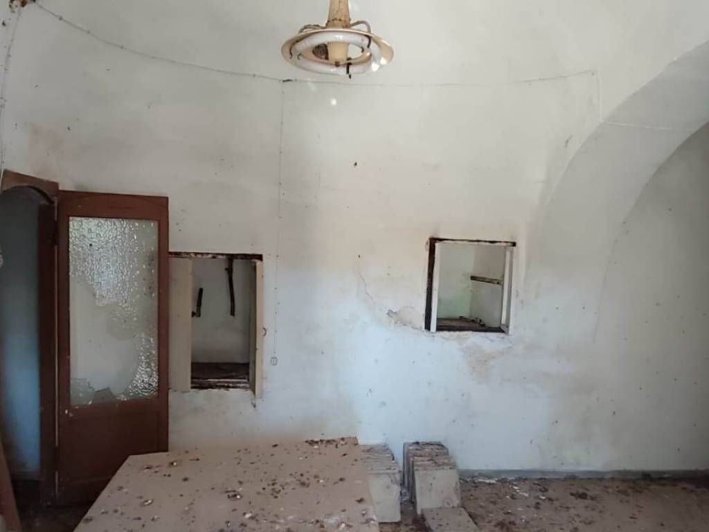 Rustico / casale a Martina franca in C.DA TRE PIANTELLE - Foto 4