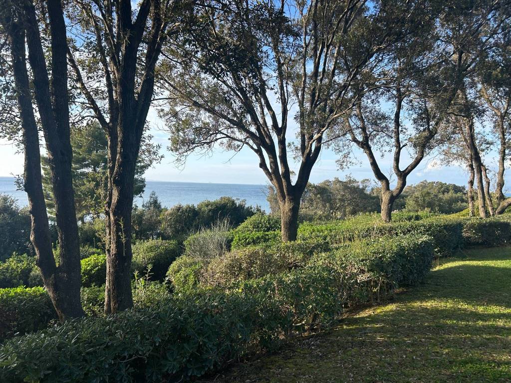 Appartamento a Castiglione della pescaia in Via dello Scoglietto, 61 - Foto 3