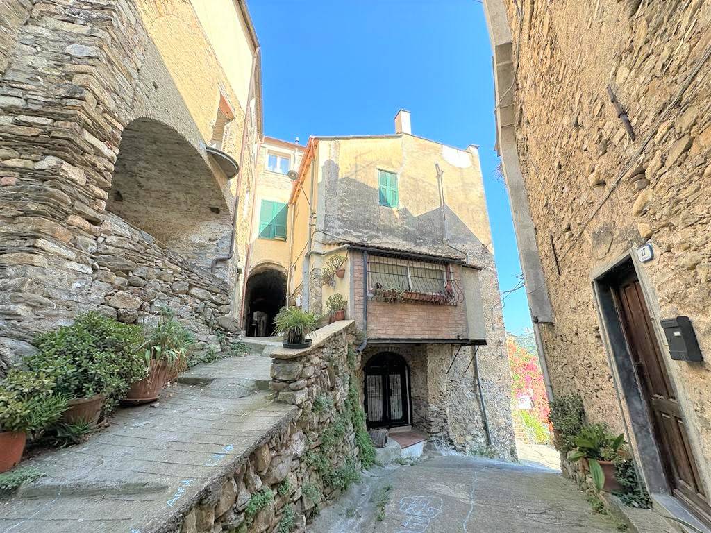 Appartamento a Dolcedo in Via Benedetto Cairoli, 2 - Foto 5