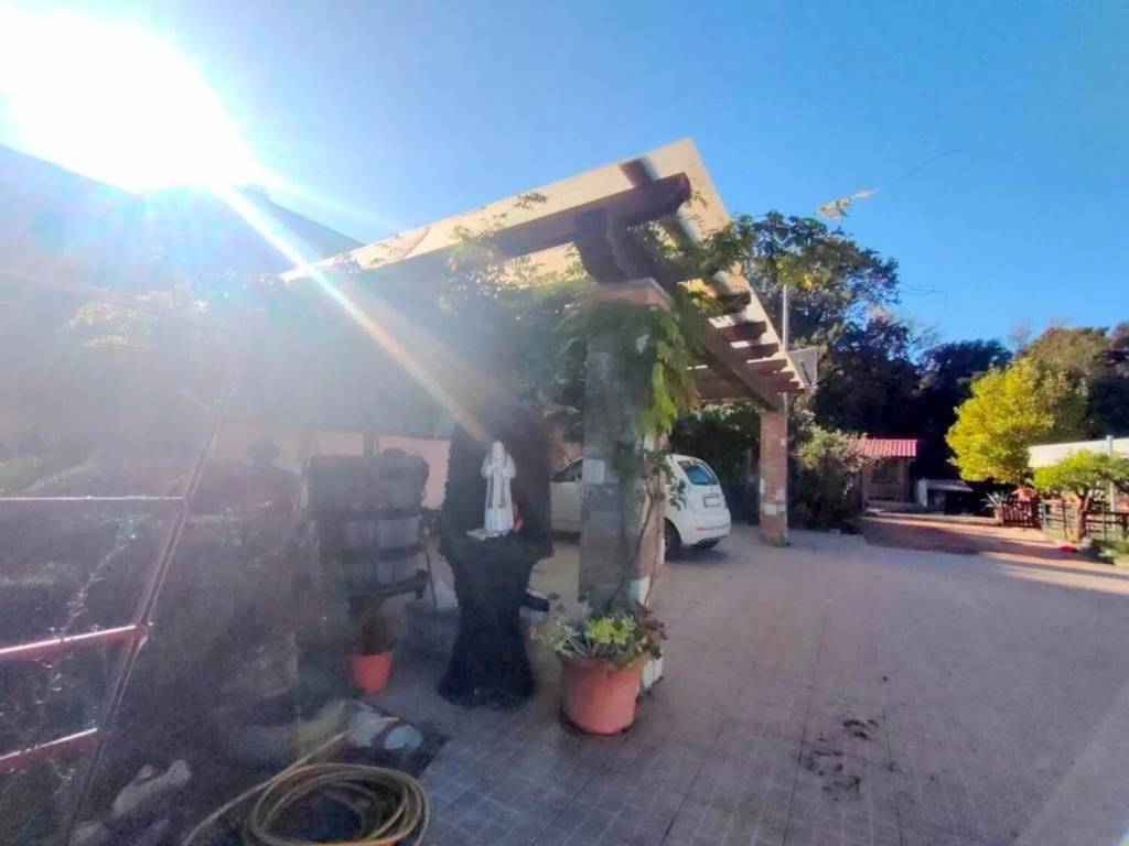 Villa a Sarzana in Via Sarzanello S.N.C. - Foto 5