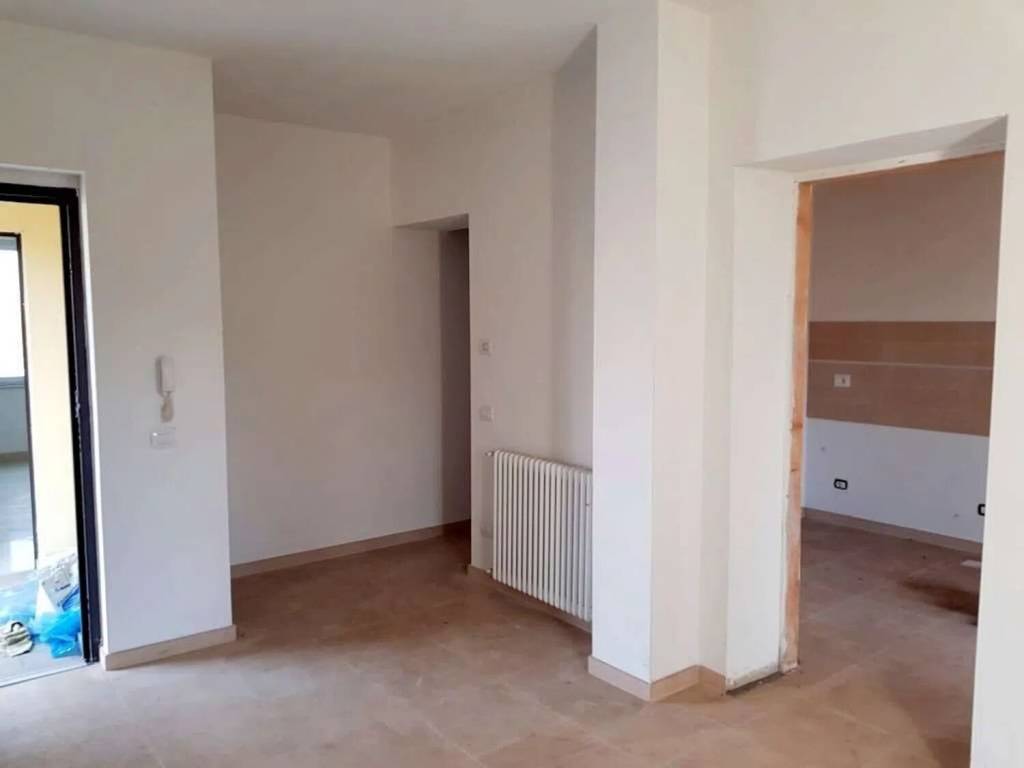 Appartamento a Sarzana in Via Cisa, 200 - Foto 2