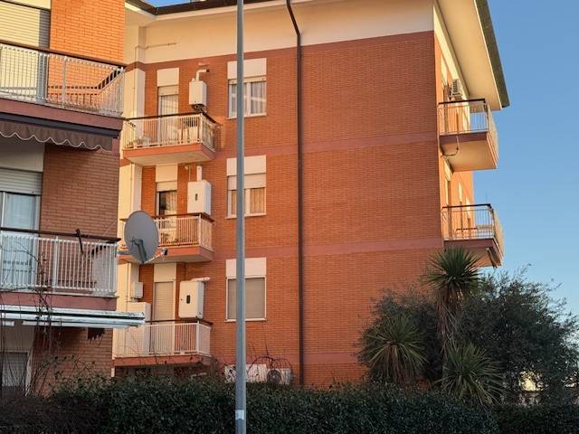 Appartamento a Sabaudia in Via Lestra di Capogrosso - Foto 2