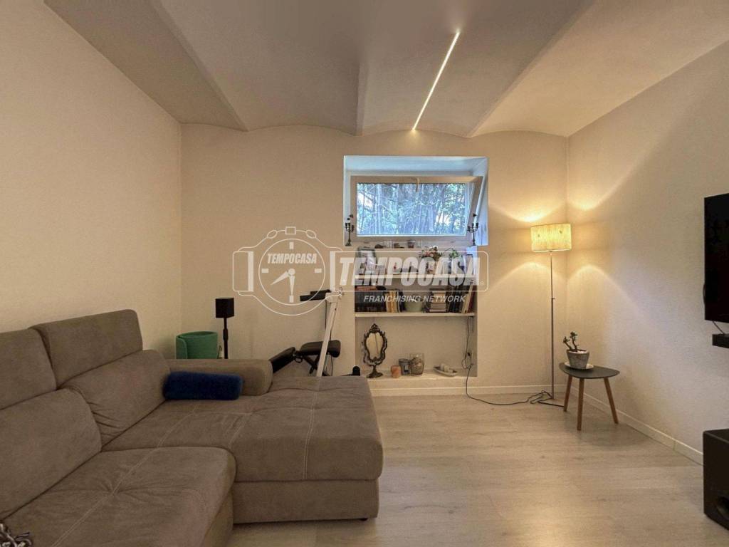 Appartamento a Verbania in Via Fabio Filzi, 4 - Foto 4