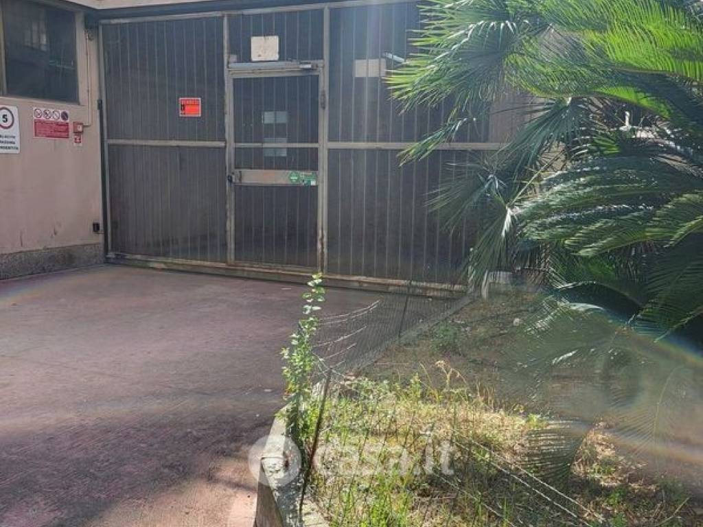 Box / garage a Genova in Via Silvio Spaventa - Foto 2