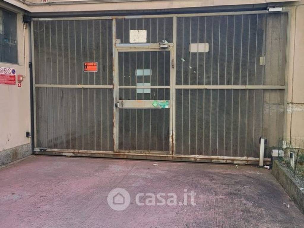 Box / garage a Genova in Via Silvio Spaventa - Foto 3