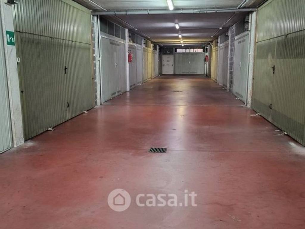 Box / garage a Genova in Via Silvio Spaventa - Foto 4