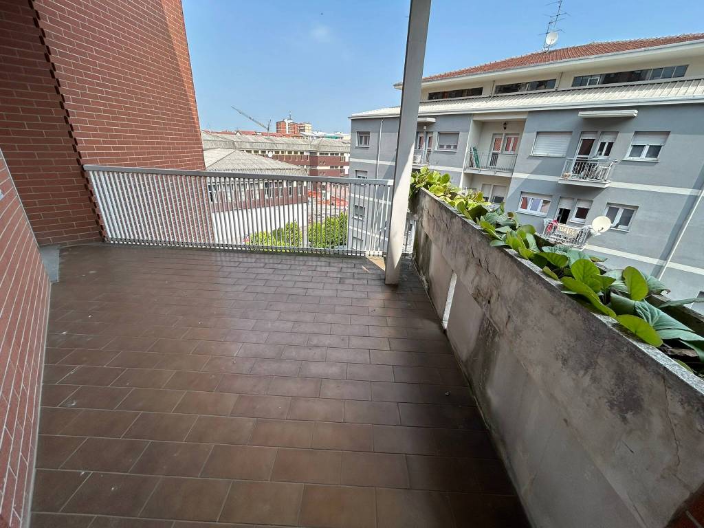 Appartamento a Alessandria in Via Cardinale Guglielmo Massaia - Foto 2