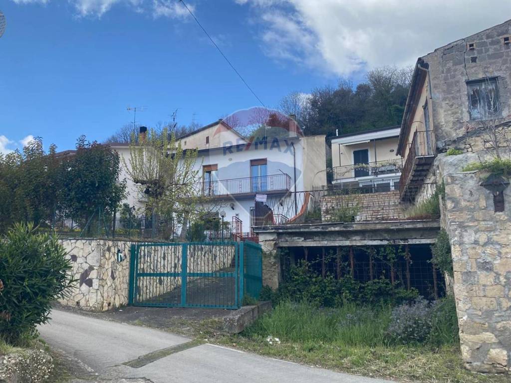 Casa indipendente a Ceppaloni - Foto 3