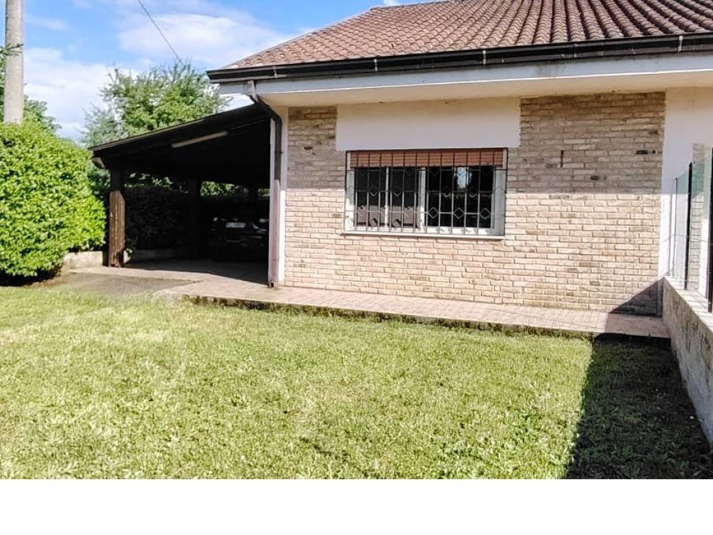 Villa a Ceprano in Via Cese - Foto 2