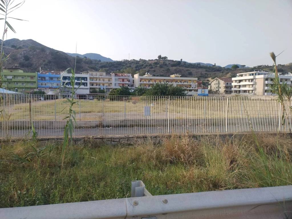 Terreno a Messina in SS 114 Orientale Sicula, 37 - Foto 2