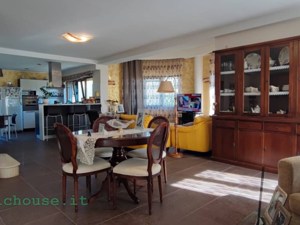 Villa a Itri in Via Comignano - Foto 3